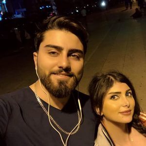 Meet your Posher, Amjad